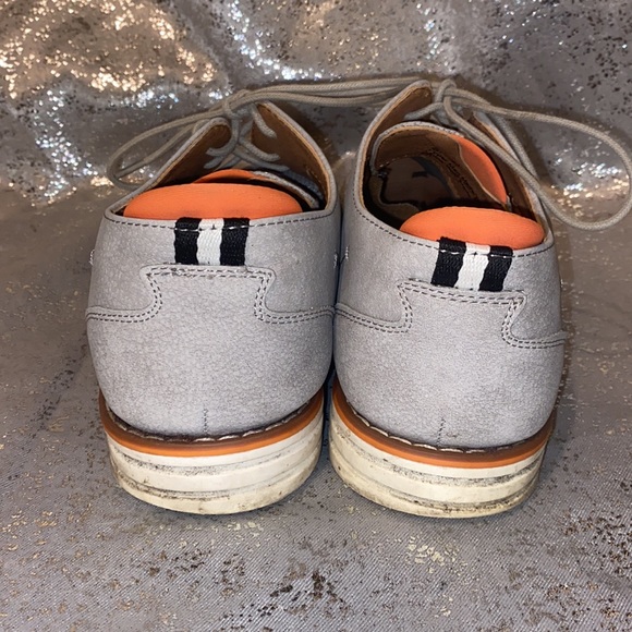 Steve Madden grey Oxford sneakers - Picture 3 of 4